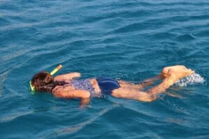 snorkeling, swim, snorkel, to bathe, sea, blue, vacations, leisure time, woman, water, clear, mediterranean, pleasure, sports, nature, athletic, curious